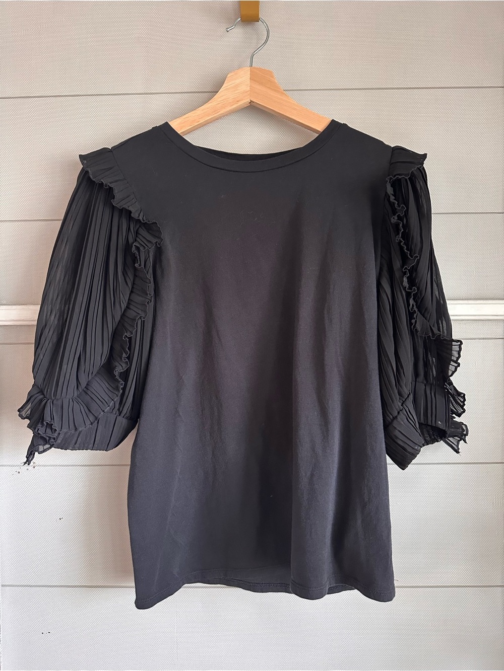 Express Black Ruffled Pleated Sleeve Tee